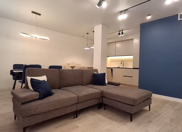 Apartamento de 2 habitaciones en Playa del Acequión, Torrevieja en venta - 249.900 € (Ref: 10032421)