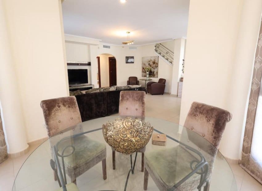 3 Zimmer Haus zu verkaufen in Ciudad Quesada mit Pool - 289.900 € (Ref: 10032427)