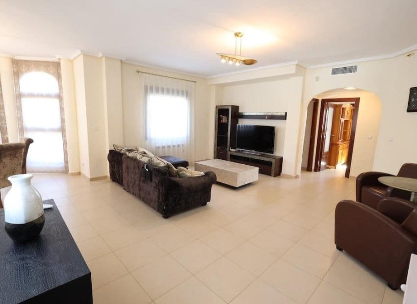 3 Zimmer Haus zu verkaufen in Ciudad Quesada mit Pool - 289.900 € (Ref: 10032427)