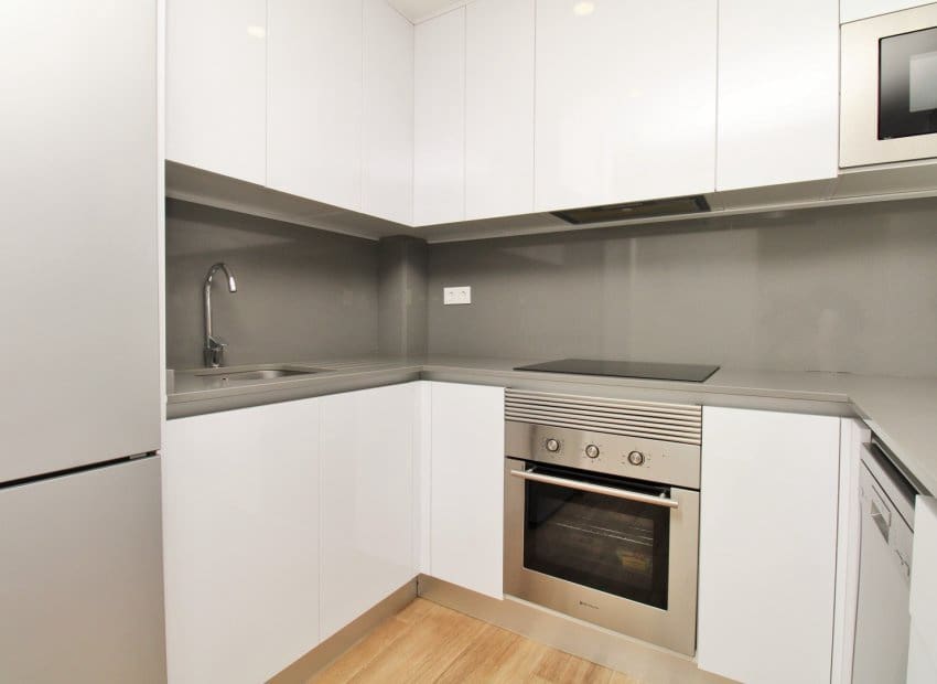 2 soveværelse Lejlighed til salg i Villamartin med swimmingpool - € 255.900 (Ref: 10032428)