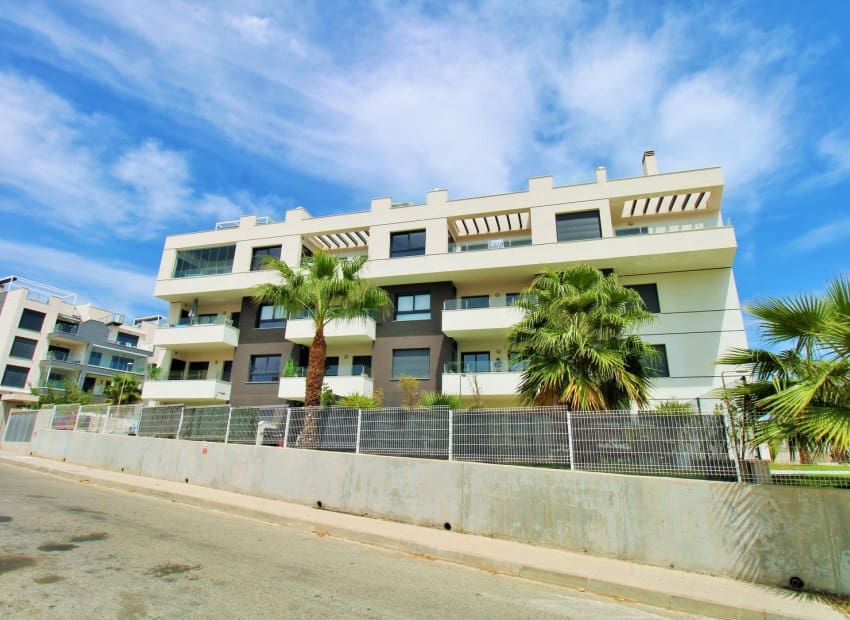 2 soveværelse Lejlighed til salg i Villamartin med swimmingpool - € 255.900 (Ref: 10032428)