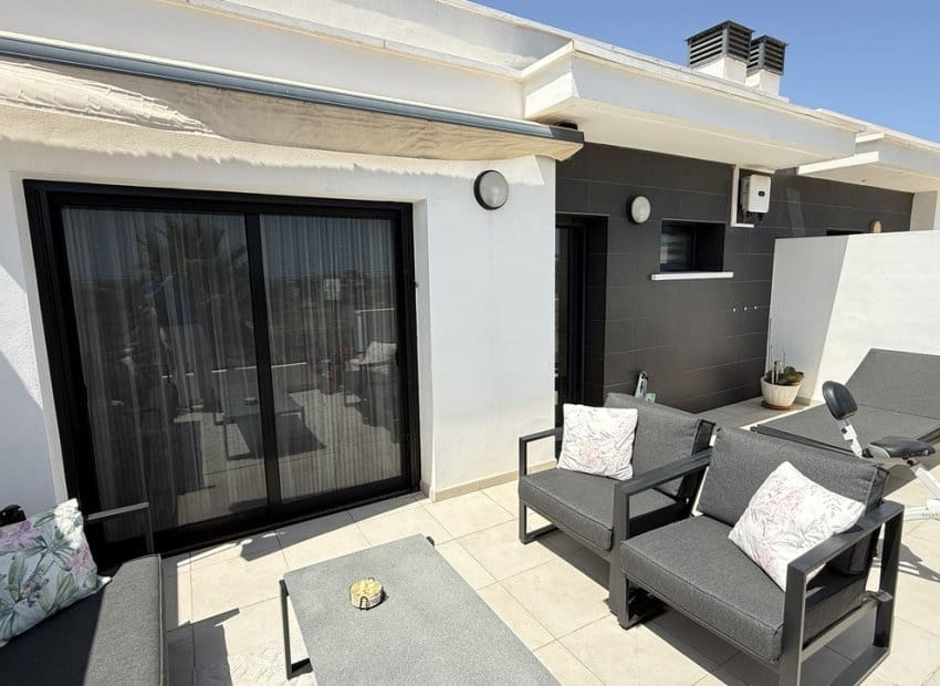 3 bedroom Townhouse for sale in Cabo Roig with pool - € 395,000 (Ref: 10032431)