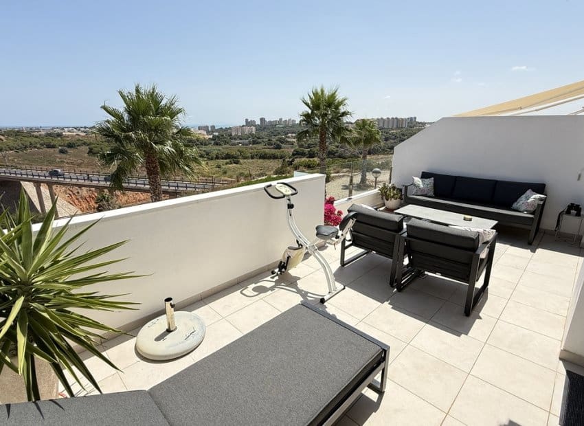 3 bedroom Townhouse for sale in Cabo Roig with pool - € 395,000 (Ref: 10032431)