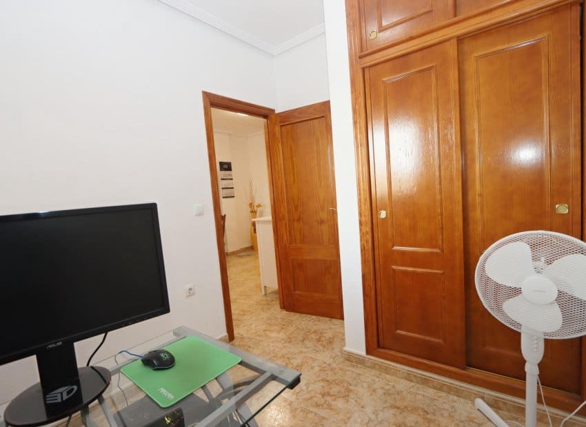 2 quarto Apartamento para venda em Orihuela Costa com piscina - 149 000 € (Ref: 10032516)