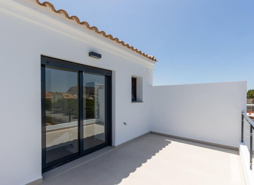 3 sypialnia Willa na sprzedaż w Rafal z basenem - 295 000 € (Ref: 10032517)