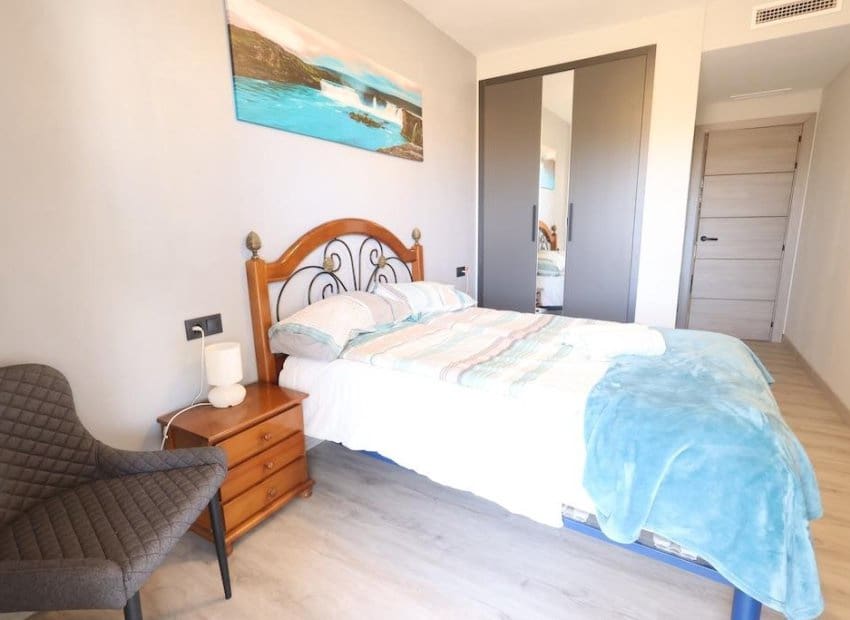 2 quarto Apartamento para venda em Orihuela Costa com piscina - 249 900 € (Ref: 10032519)