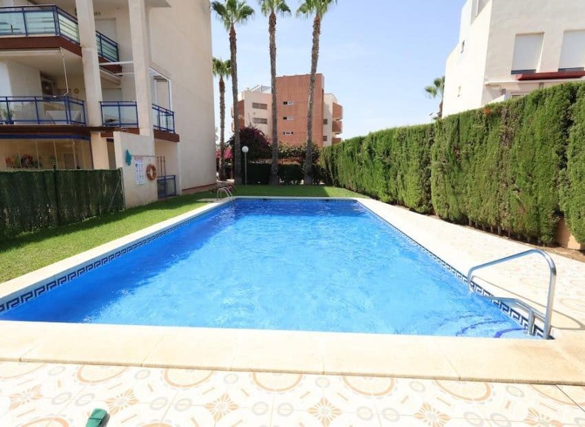 2 quarto Apartamento para venda em Orihuela Costa com piscina - 249 900 € (Ref: 10032519)