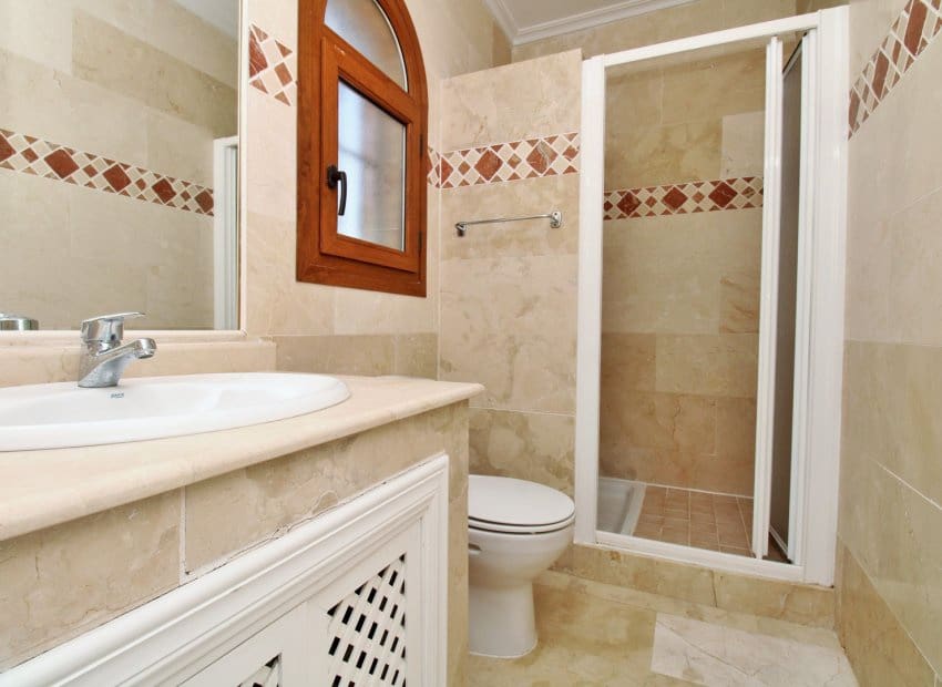 2 soveværelse Lejlighed til salg i Villamartin med swimmingpool - € 184.950 (Ref: 10034415)