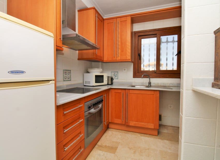 2 soveværelse Lejlighed til salg i Villamartin med swimmingpool - € 184.950 (Ref: 10034415)