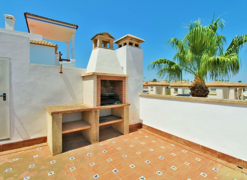 2 soveværelse Lejlighed til salg i Villamartin med swimmingpool - € 184.950 (Ref: 10034415)