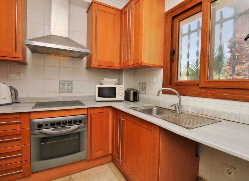 2 soveværelse Lejlighed til salg i Villamartin med swimmingpool - € 184.950 (Ref: 10034415)