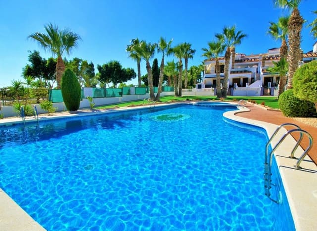 2 soveværelse Lejlighed til salg i Villamartin, Orihuela med swimmingpool - € 184.950 (Ref: 10034415)