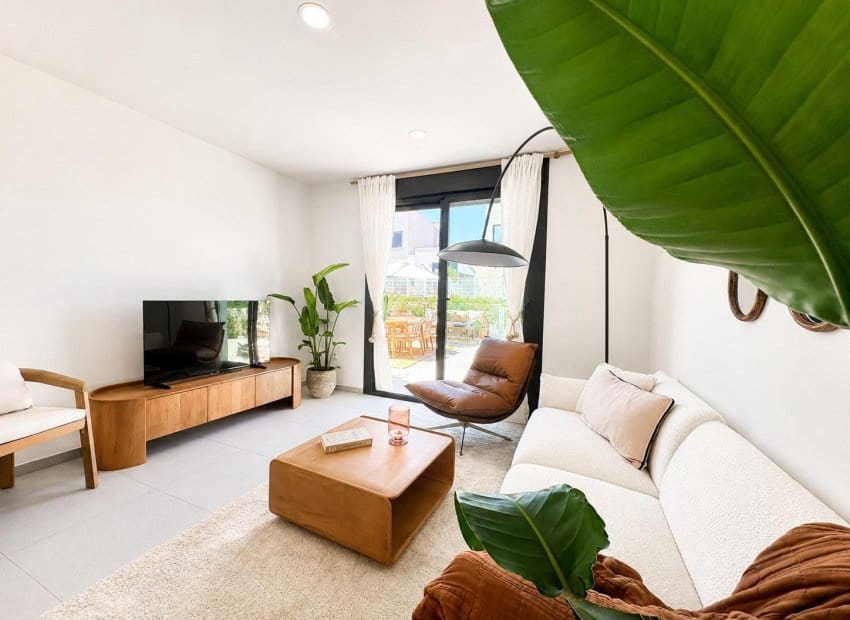 2 bedroom Townhouse for sale in Banos y Mendigo with pool - € 250,000 (Ref: 10034416)