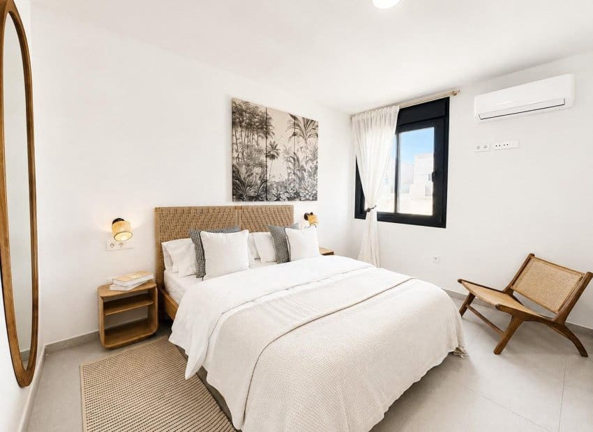 2 bedroom Townhouse for sale in Banos y Mendigo with pool - € 250,000 (Ref: 10034416)