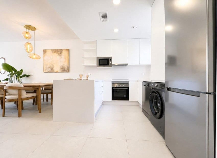 2 bedroom Townhouse for sale in Banos y Mendigo with pool - € 250,000 (Ref: 10034416)
