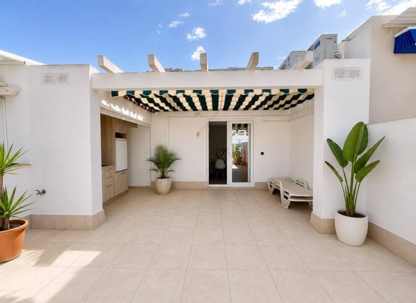 3 Zimmer Haus zu verkaufen in Ciudad Quesada mit Pool - 249.995 € (Ref: 10034417)