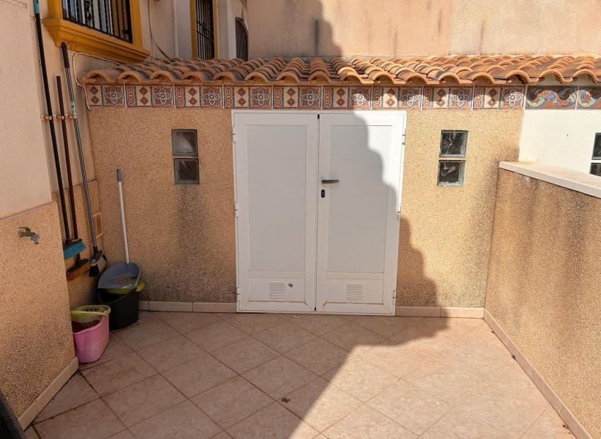 2 sypialnia Willa na sprzedaż w Orihuela Costa z basenem - 269 000 € (Ref: 10034418)