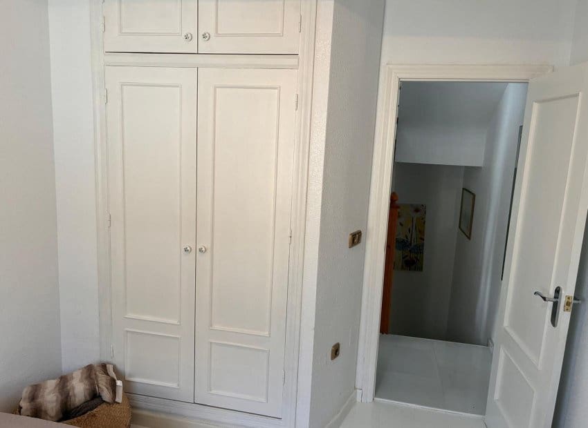 2 sypialnia Willa na sprzedaż w Orihuela Costa z basenem - 269 000 € (Ref: 10034418)