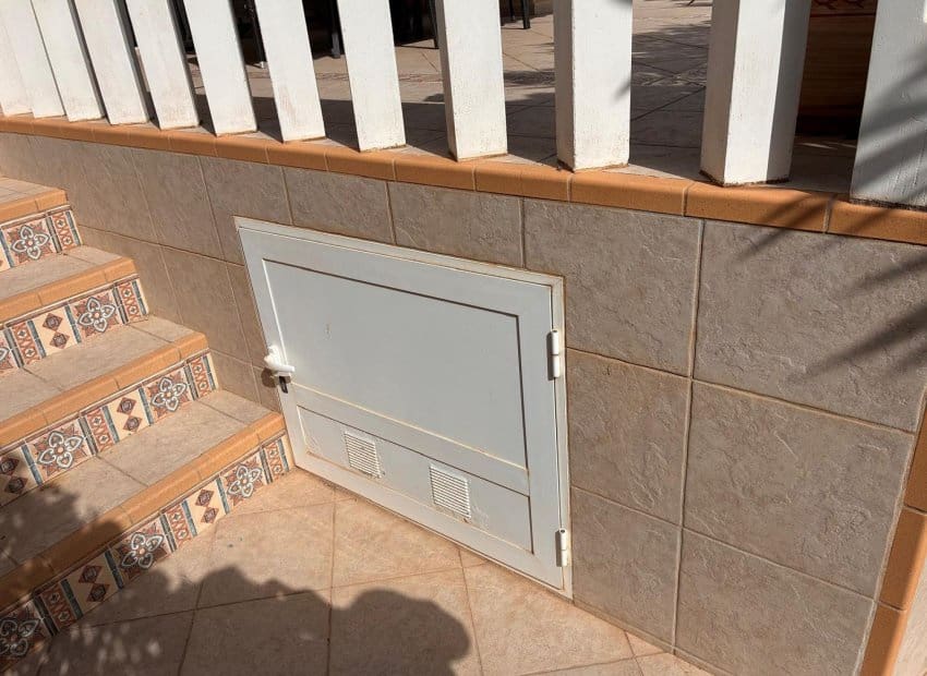 2 sypialnia Willa na sprzedaż w Orihuela Costa z basenem - 269 000 € (Ref: 10034418)