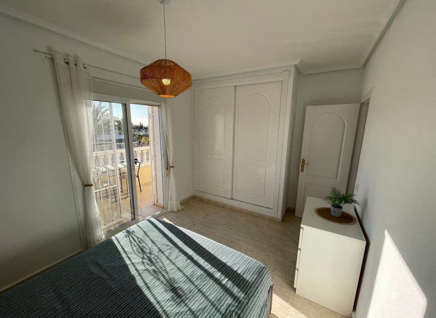 3 makuuhuone Omakotitalo myytävänä paikassa Ciudad Quesada mukana uima-altaan - 239 900 € (Ref: 10034419)