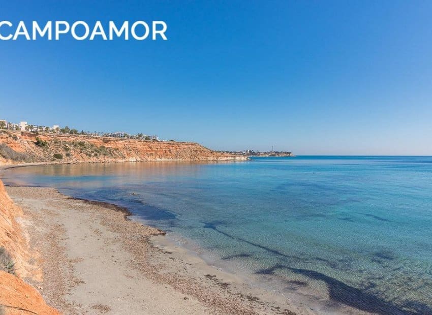 3 sovrum Lägenhet till salu i Orihuela Costa med pool - 199 999 € (Ref: 10035734)