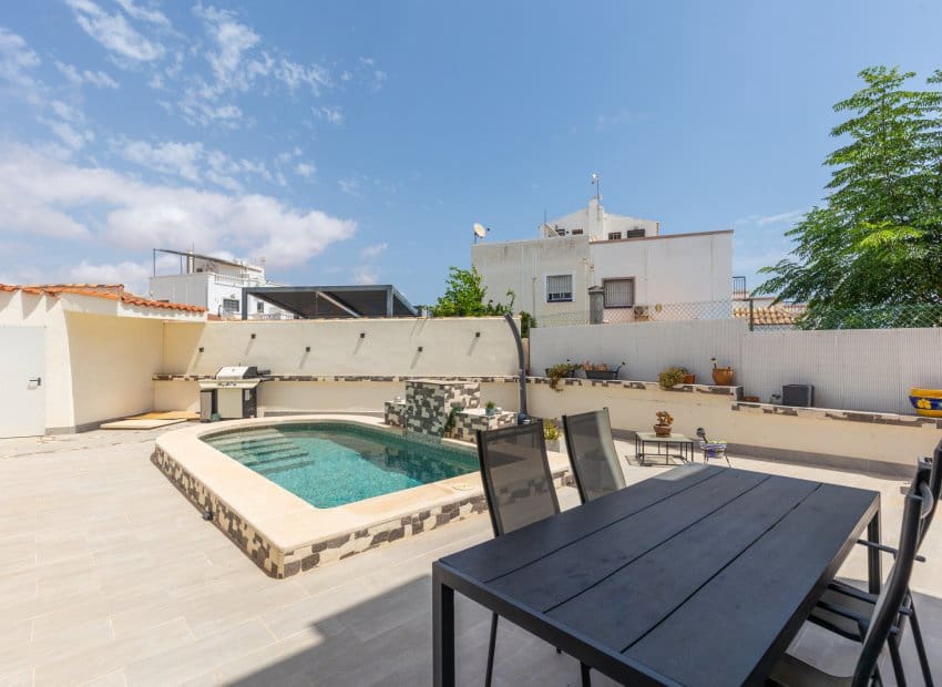 2 chambre Appartement à vendre à Los Altos - 249 000 € (Ref: 10035736)