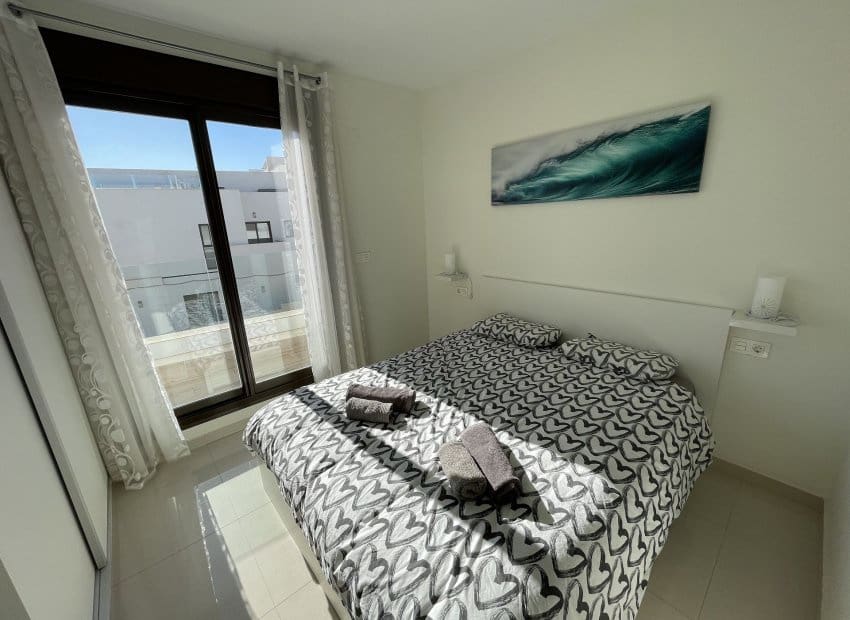 Chalet de 2 habitaciones en Villamartin en venta - 284.000 € (Ref: 10035738)