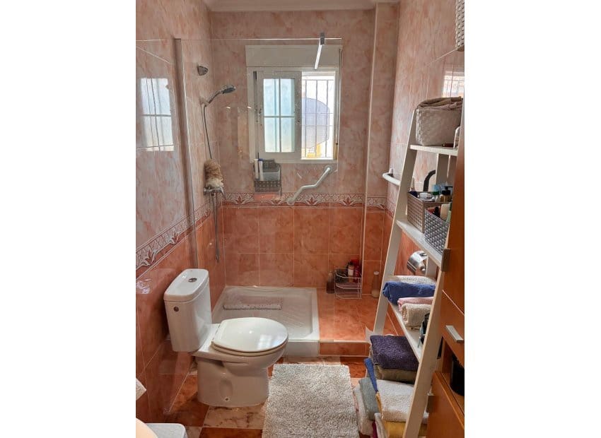 2 sypialnia Willa na sprzedaż w Orihuela Costa z basenem - 249 995 € (Ref: 10035739)