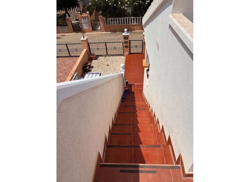 2 sypialnia Willa na sprzedaż w Orihuela Costa z basenem - 249 995 € (Ref: 10035739)
