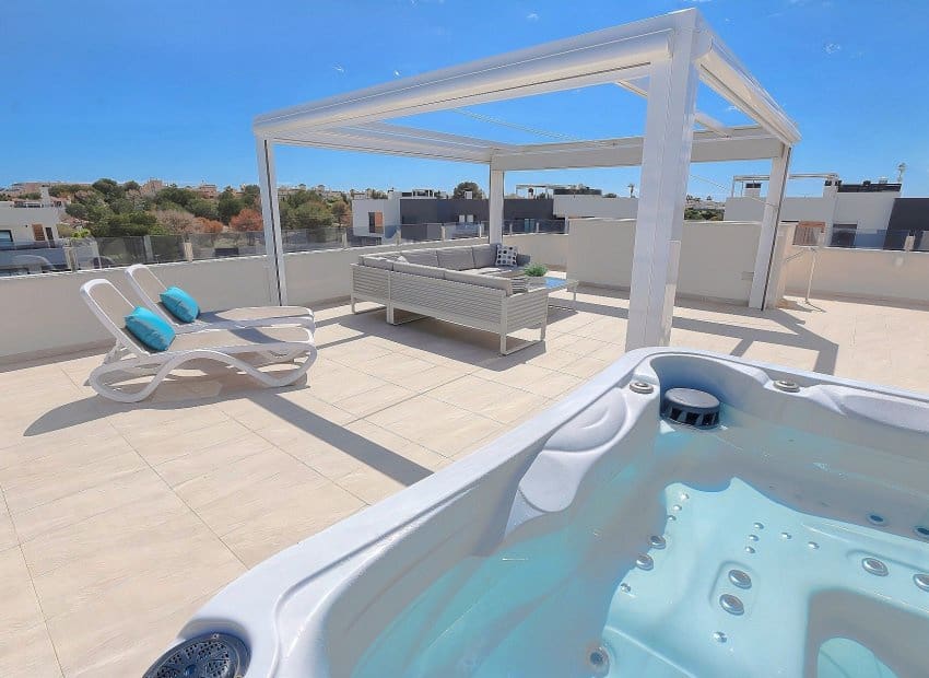 Apartamento de 3 habitaciones en Los Altos en venta con piscina - 509.000 € (Ref: 10039185)