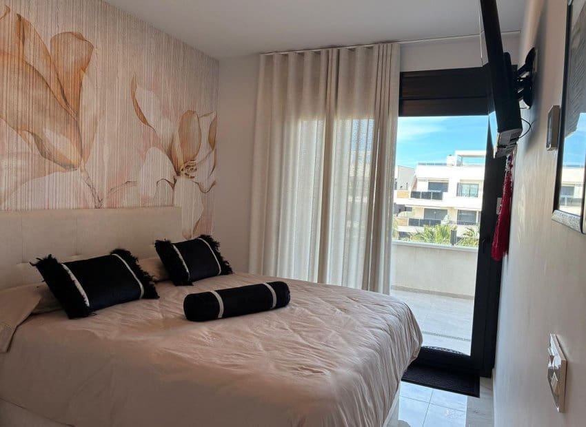 Apartamento de 3 habitaciones en Los Altos en venta con piscina - 509.000 € (Ref: 10039185)