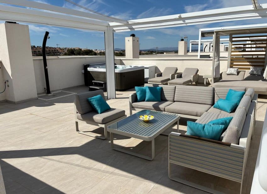 Apartamento de 3 habitaciones en Los Altos en venta con piscina - 509.000 € (Ref: 10039185)