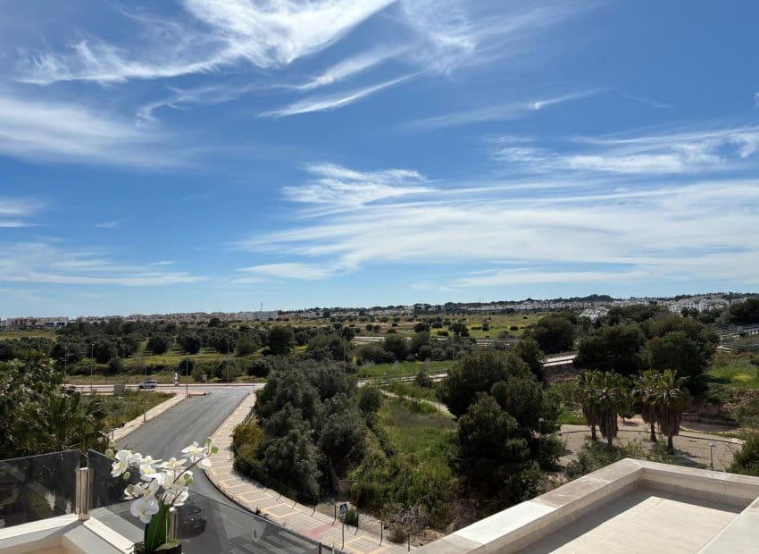 Apartamento de 3 habitaciones en Los Altos en venta con piscina - 509.000 € (Ref: 10039185)