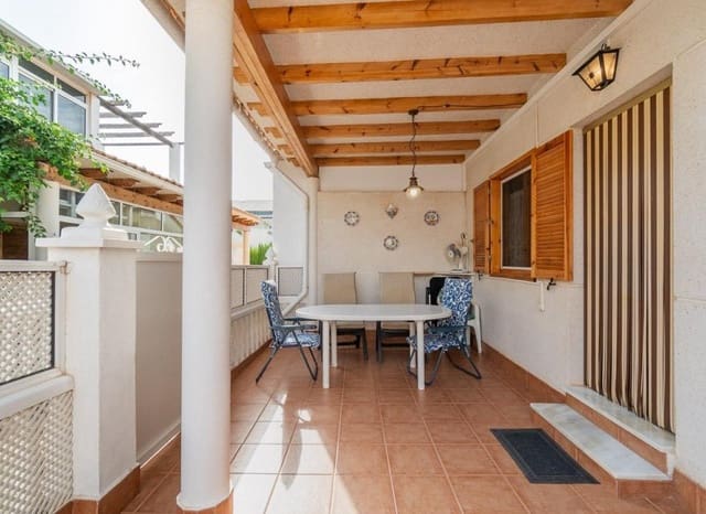 5 Zimmer Villa zu verkaufen in Playa Flamenca, Orihuela mit Pool - 240.000 € (Ref: 10039188)
