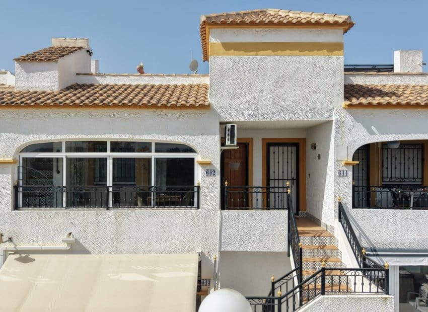 2 sovrum Lägenhet till salu i Vistabella med pool - 139 000 € (Ref: 10039191)