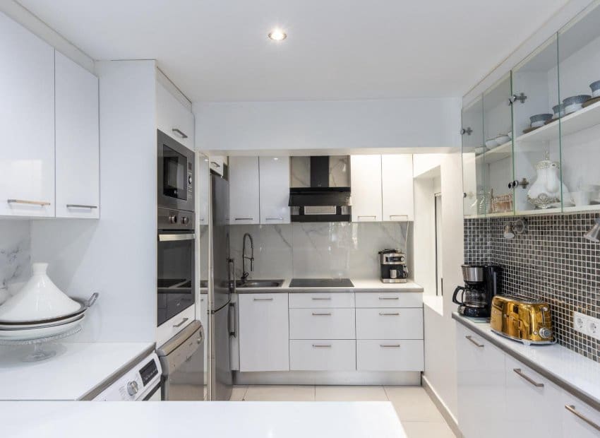 2 slaapkamer Appartement te koop in Torrevieja met zwembad - € 134.990 (Ref: 10045791)