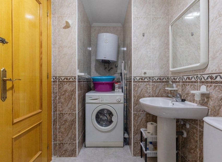 1 makuuhuone Huoneisto myytävänä paikassa Torrevieja - 129 900 € (Ref: 10045792)