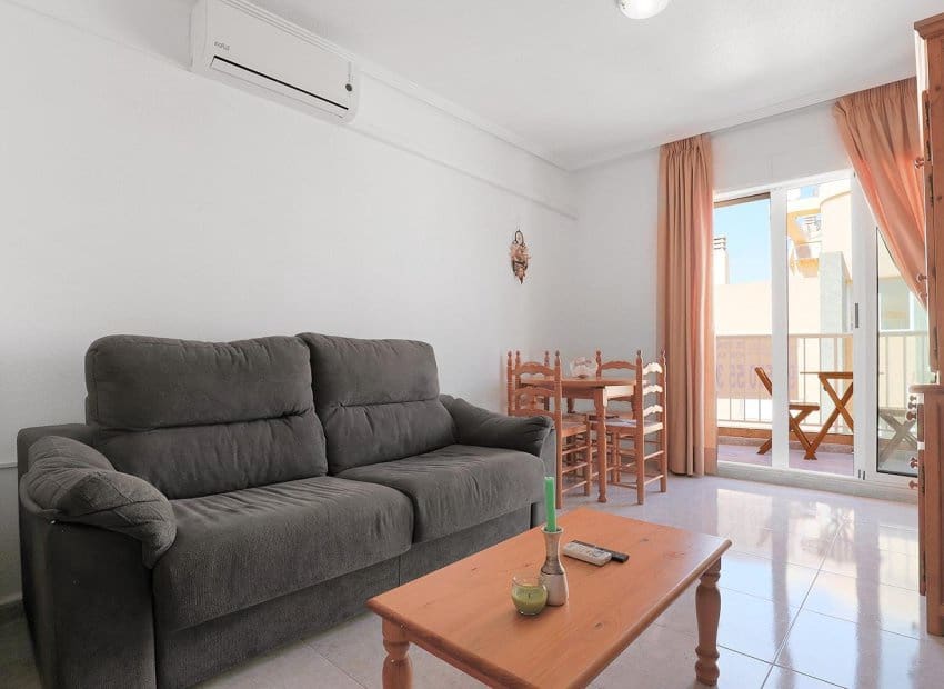 1 makuuhuone Huoneisto myytävänä paikassa Torrevieja - 129 900 € (Ref: 10045792)