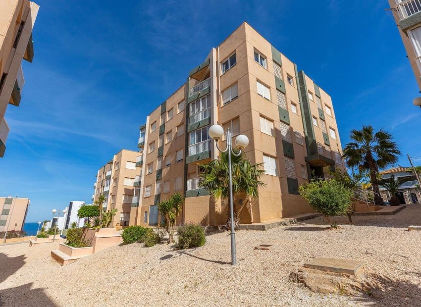 1 makuuhuone Huoneisto myytävänä paikassa Torrevieja - 129 900 € (Ref: 10045792)