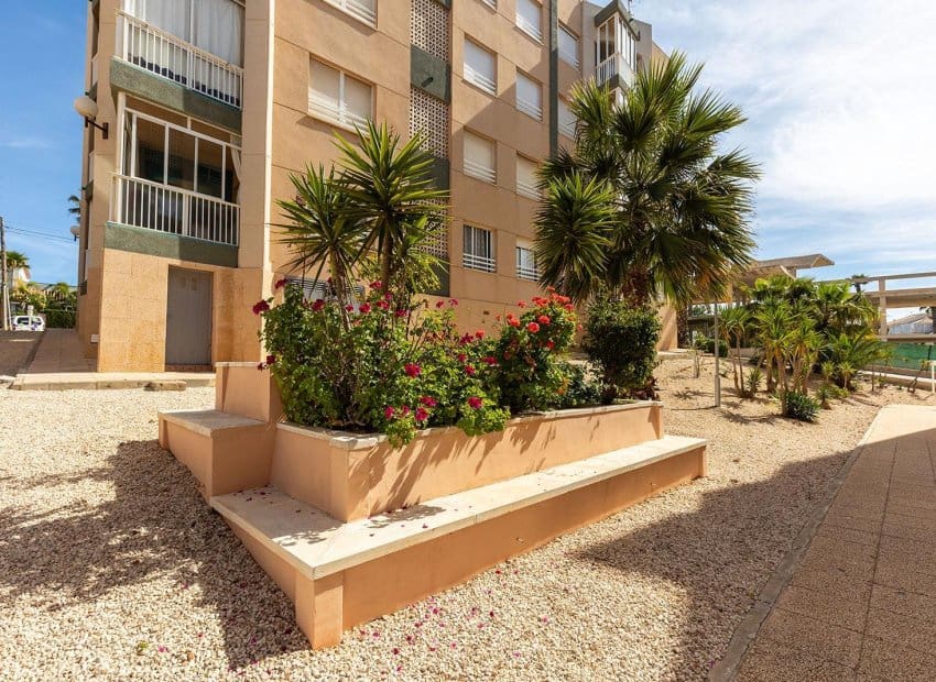 1 makuuhuone Huoneisto myytävänä paikassa Torrevieja - 129 900 € (Ref: 10045792)
