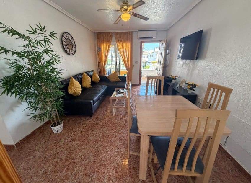 2 bedroom Apartment for sale in Entre Naranjos with pool - € 132,000 (Ref: 10045793)