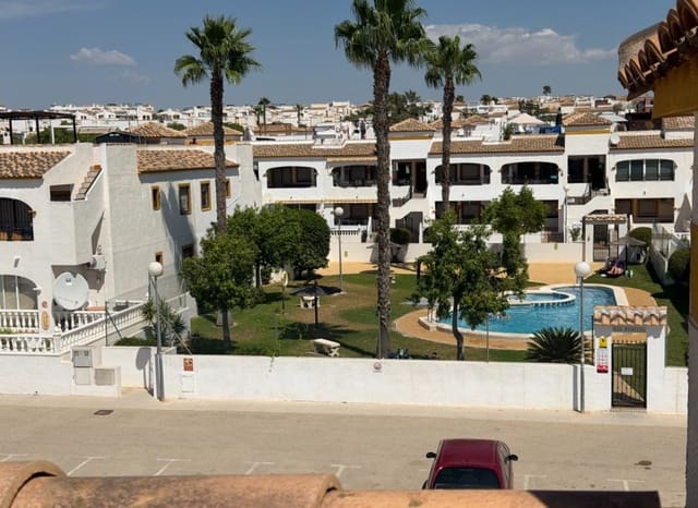 2 sovrum Lägenhet till salu i Entre Naranjos, Orihuela med pool - 132 000 € (Ref: 10045793)