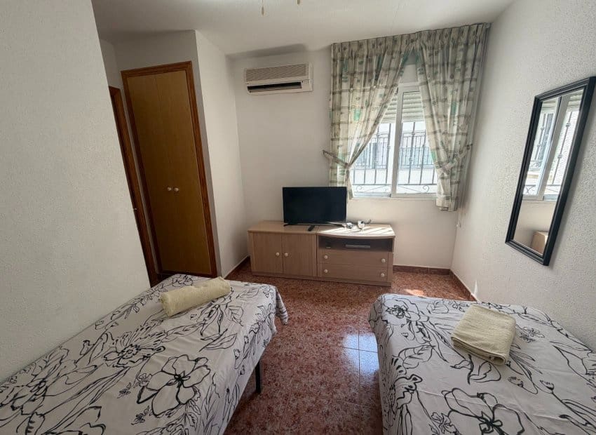 2 bedroom Apartment for sale in Entre Naranjos with pool - € 132,000 (Ref: 10045793)