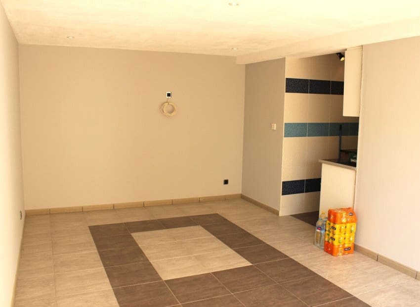5 bedroom Villa for sale in La Zenia with pool - € 359,995 (Ref: 10045796)