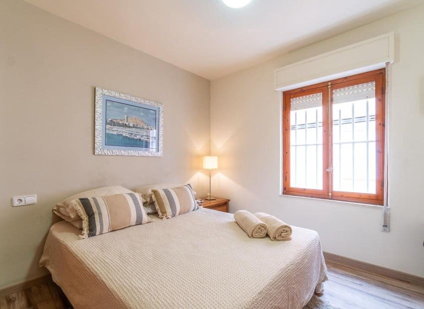 3 soveværelse Lejlighed til salg i Torrevieja - € 159.000 (Ref: 10045889)