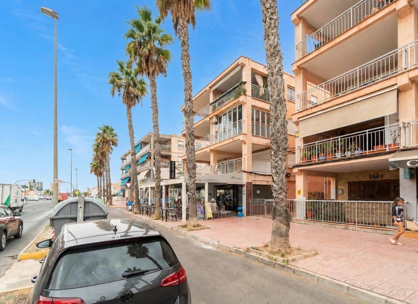 3 soveværelse Lejlighed til salg i Torrevieja - € 159.000 (Ref: 10045889)