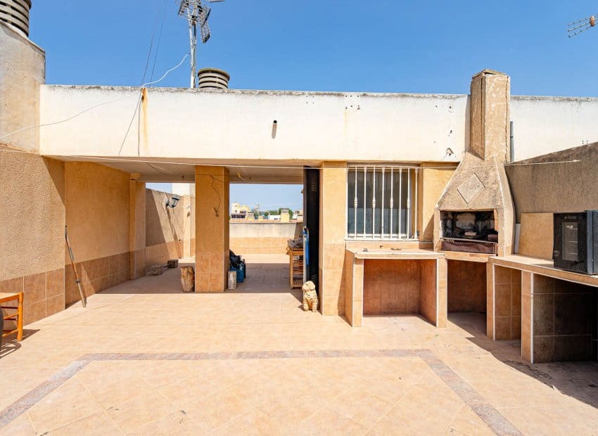 4 makuuhuone Huoneisto myytävänä paikassa Ciudad Quesada - 155 000 € (Ref: 10045891)