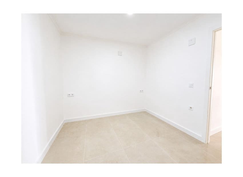 2 soverom Bungalow til salgs i Torrevieja med svømmebasseng - € 134 995 (Ref: 10049673)