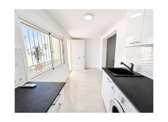 2 chambre Bungalow à vendre à El Chaparral - La Siesta - La Torreta, Torrevieja avec piscine - 134 995 € (Ref: 10049673)