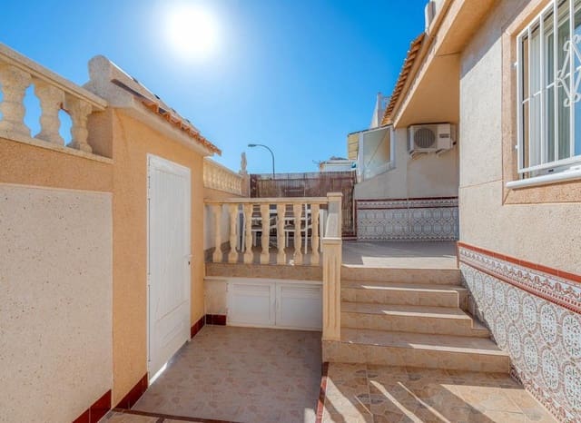Apartamento de 2 habitaciones en Los Balcones en venta - 179.000 € (Ref: 10054331)